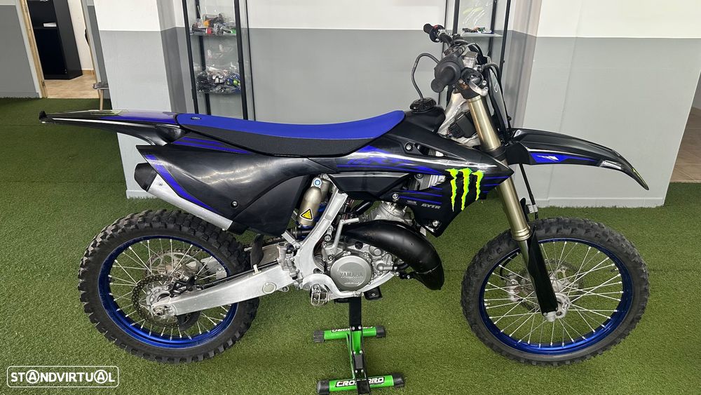 Yamaha YZ Monster energy - 1