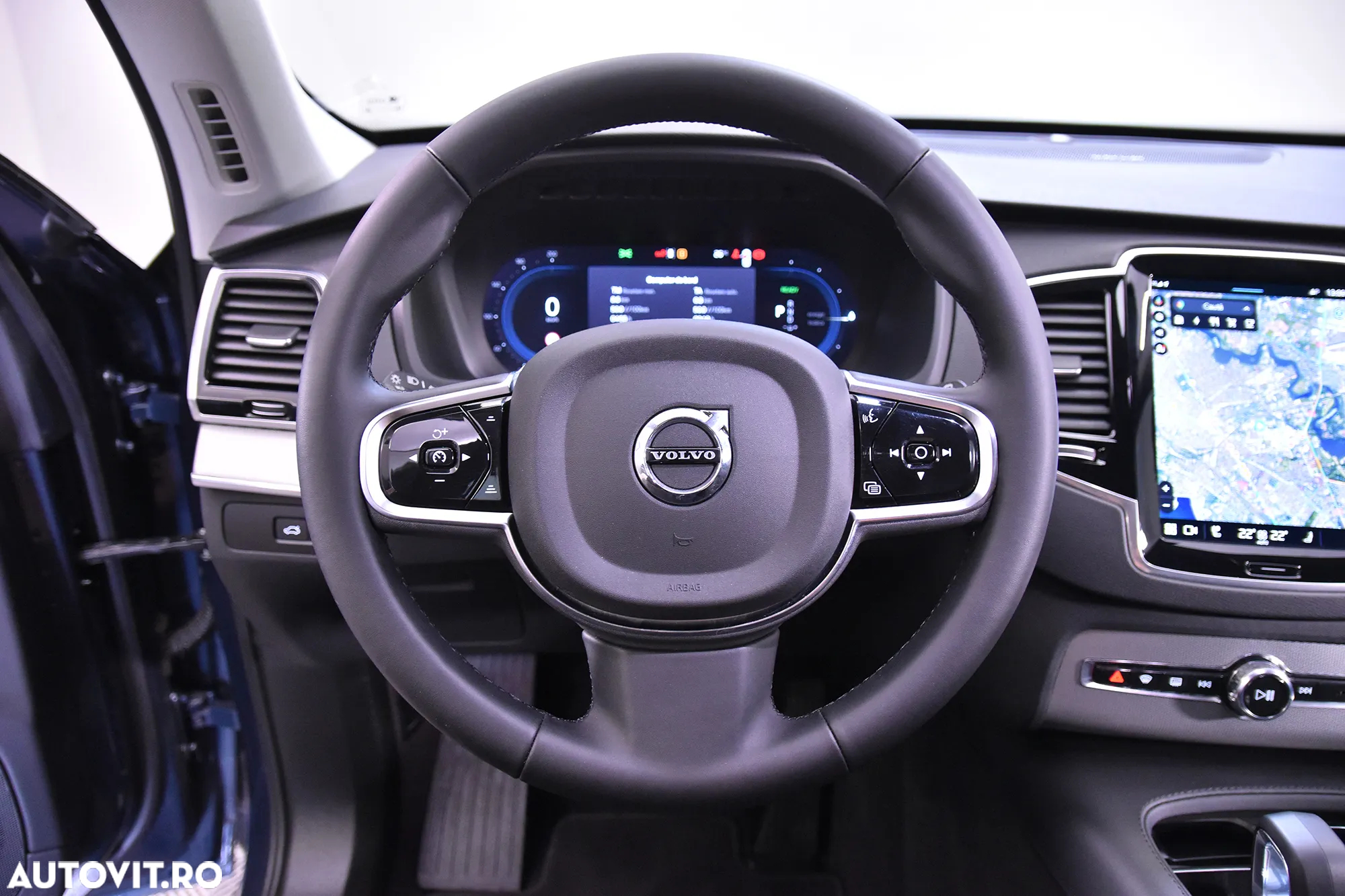Volvo XC 90 - 16
