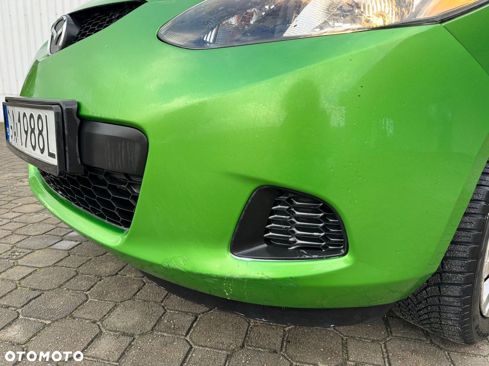 Mazda 2 - 10