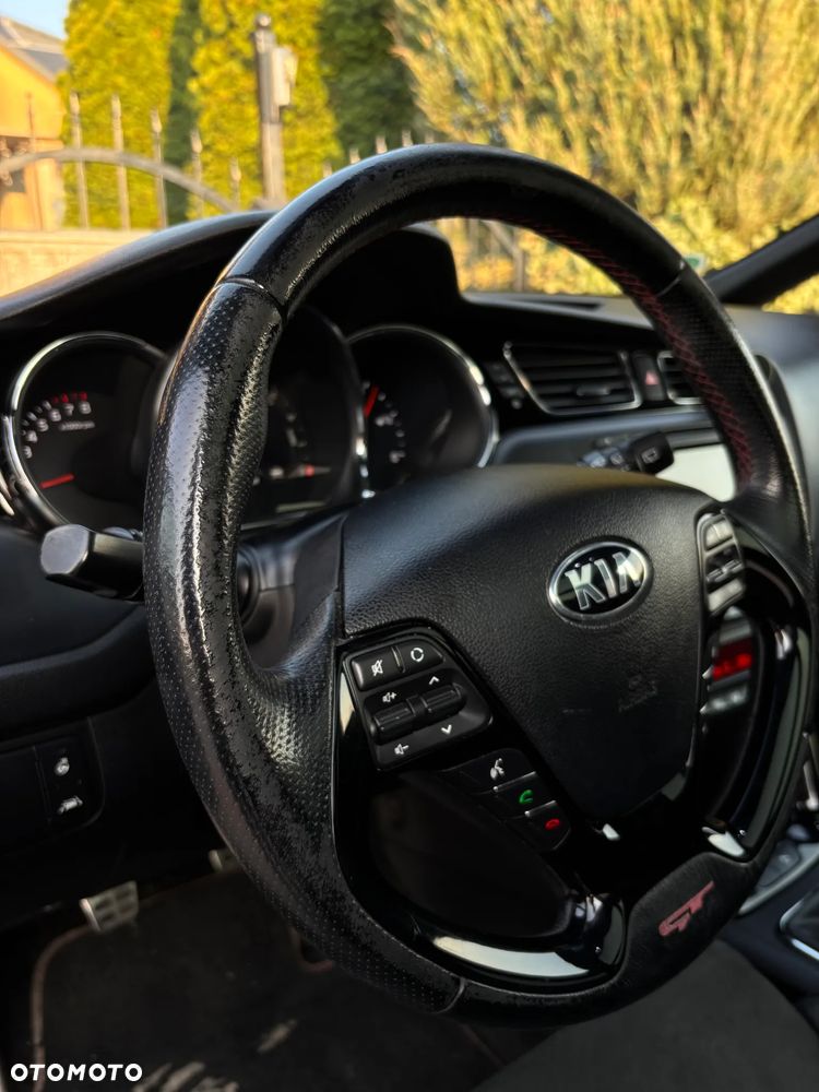 Kia Ceed 1.6 T-GDI GT-Track - 8