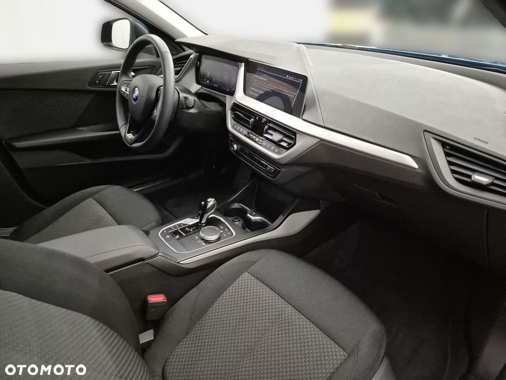 BMW Seria 1 118i Advantage - 21