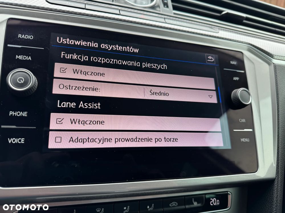 Volkswagen Passat Alltrack 2.0 TDI SCR 4Motion DSG - 24