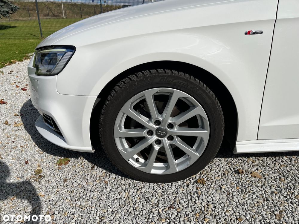 Audi A3 Sportback - 11