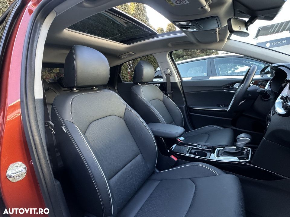 Kia XCeed - 11