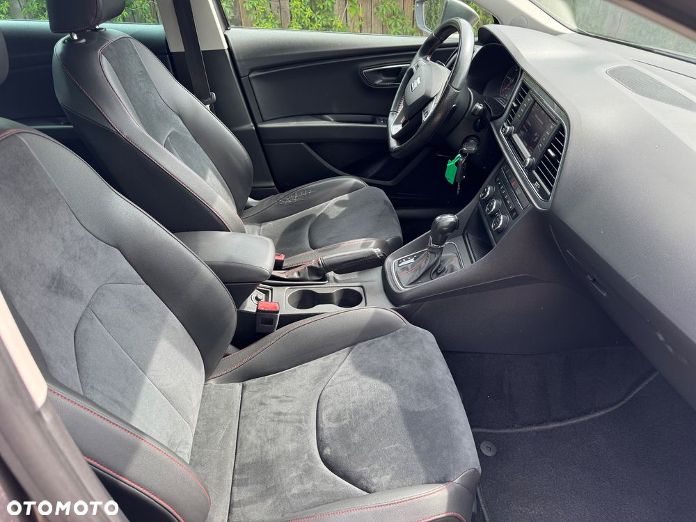 Seat Leon 2.0 TDI DPF Start&Stop DSG FR - 9
