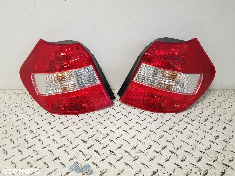 NOWA ORYGINALNA LAMPA PRAWA TYLNA TYŁ BMW 1 e87 6924502 - 2