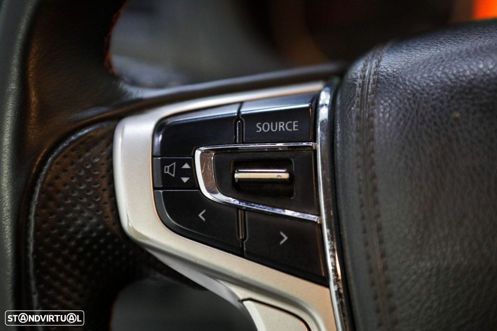 Mitsubishi L200 2.3 DI-D Strakar CD Intense 4WD - 18