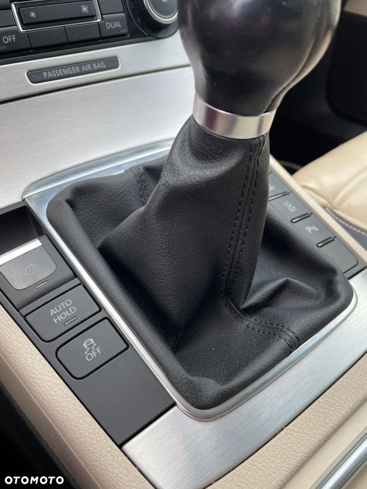 Volkswagen Passat CC 2.0 TDI BlueMotion Technology Exclusive - 29