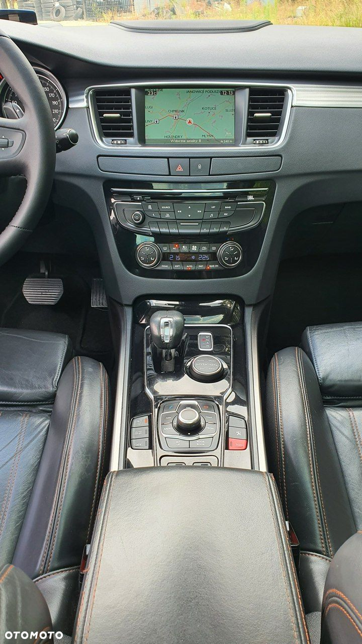 Peugeot 508 RXH 2.0 HDi HYbrid4 - 20