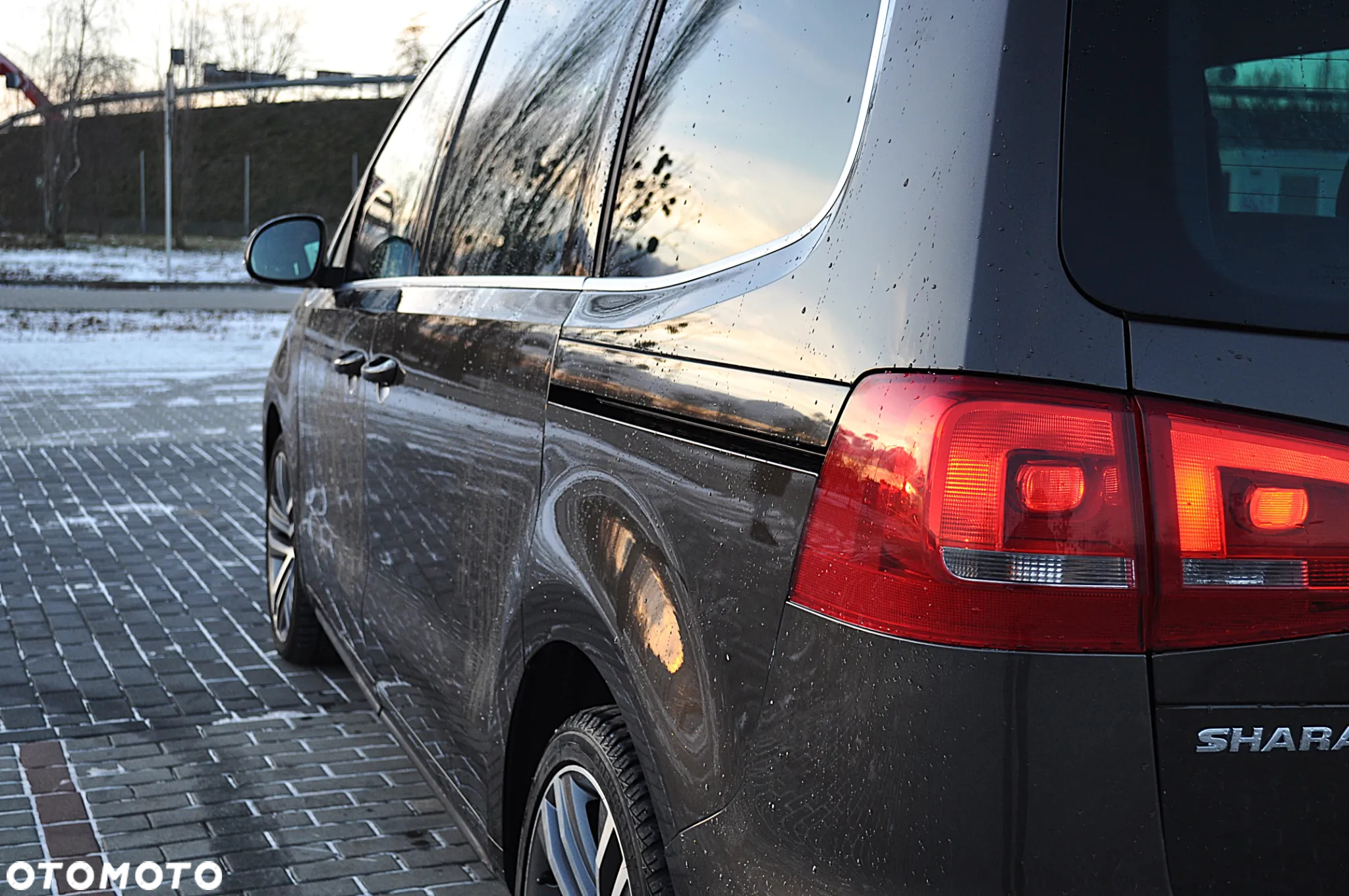 Volkswagen Sharan - 12