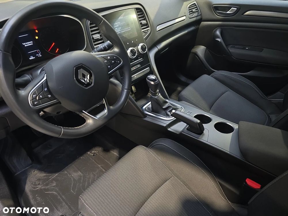 Renault Megane 1.0 TCe Zen - 9
