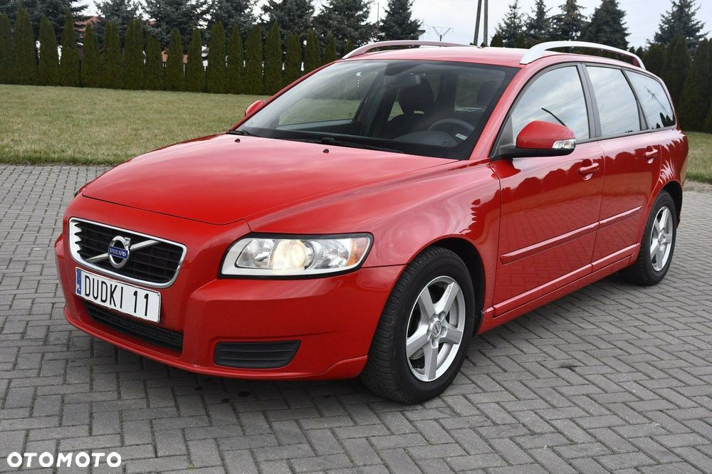 Volvo V50 - 1