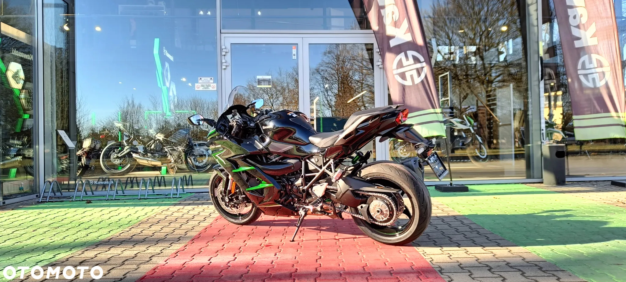 Kawasaki H2 - 6