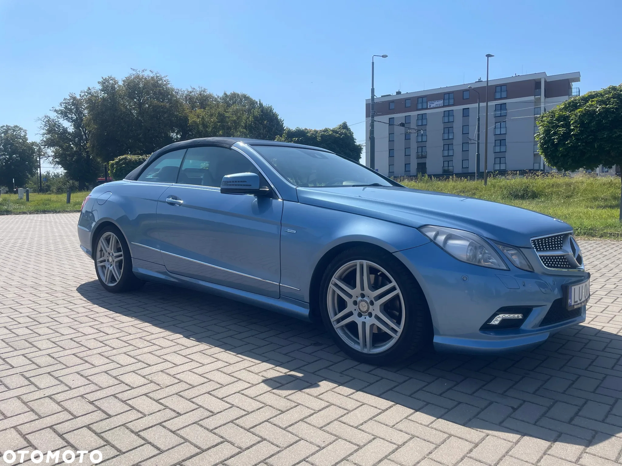 Mercedes-Benz Klasa E 350 CGI Cabrio BlueEFFICIENCY 7G-TRONIC Prime Edition - 13