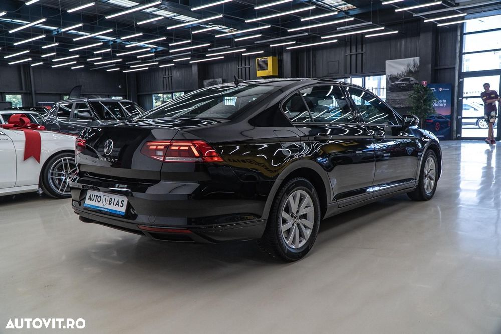 Volkswagen Passat 2.0 TDI DSG Comfortline - 8