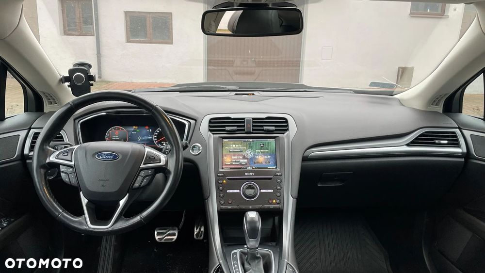 Ford Mondeo 2.0 TDCi Titanium PowerShift - 12