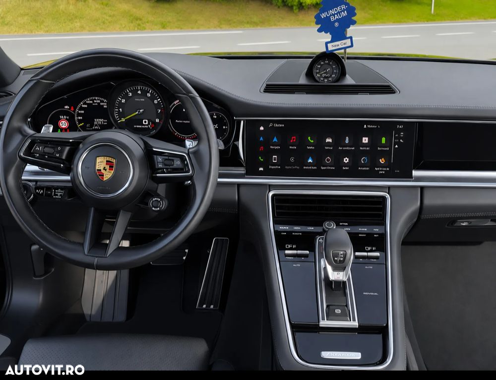 Porsche Panamera 4S - 4