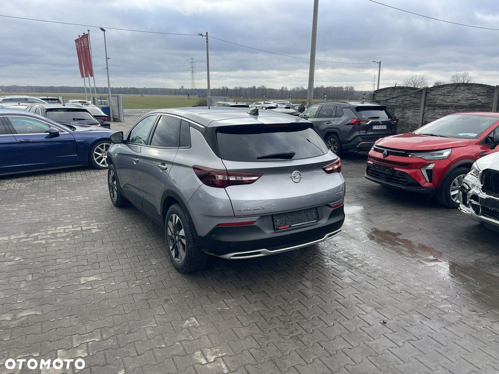Opel Grandland X 1.2 T GPF Ultimate S&S - 4