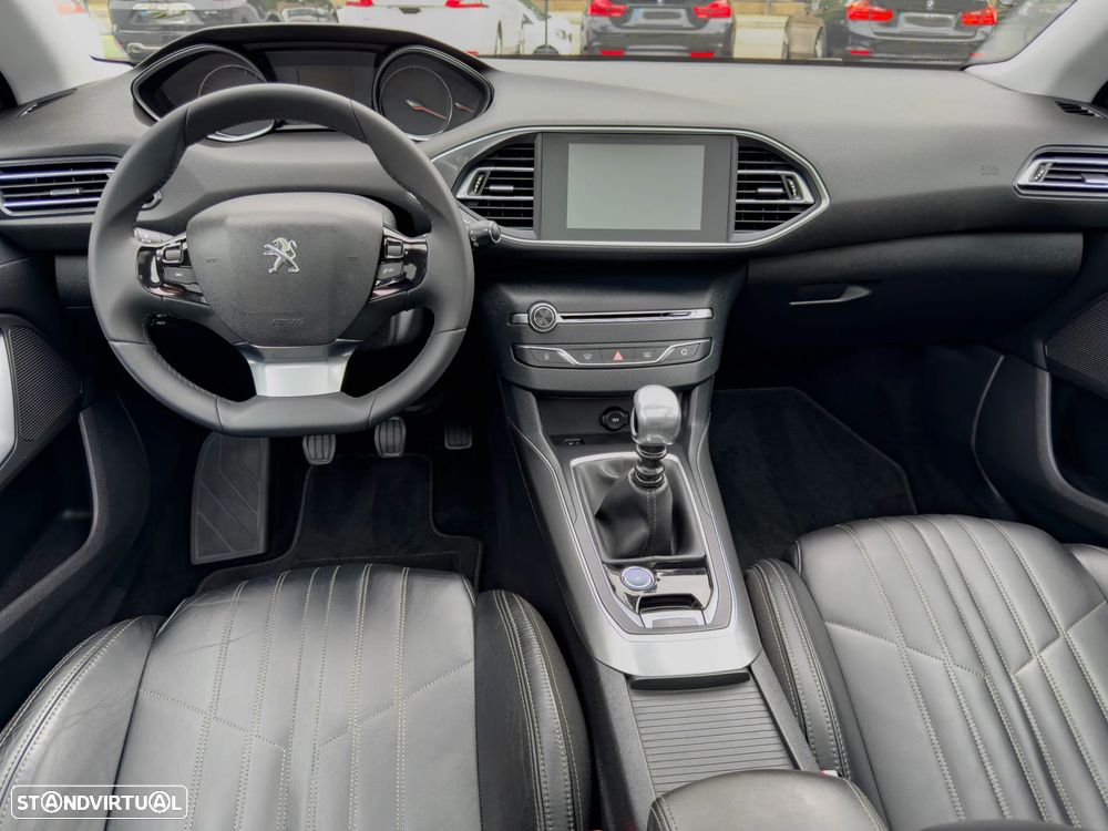 Peugeot 308 1.6 e-HDi Allure J17 - 7