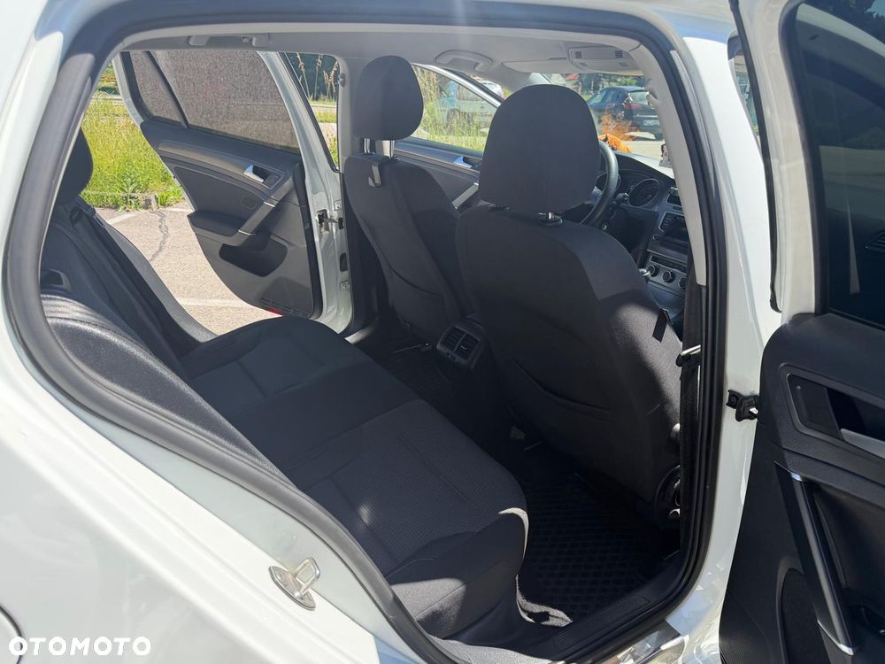 Volkswagen Golf 1.6 TDI BlueMotion Technology Trendline - 10