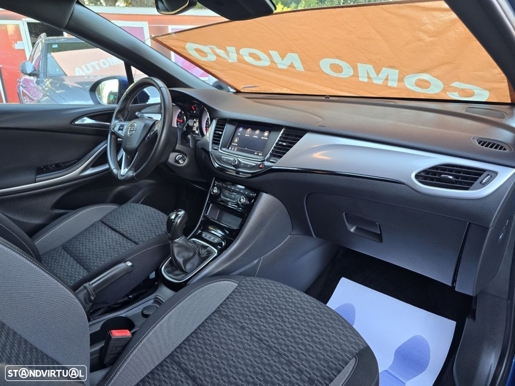 Opel Astra 1.2 T GS Line S/S - 12