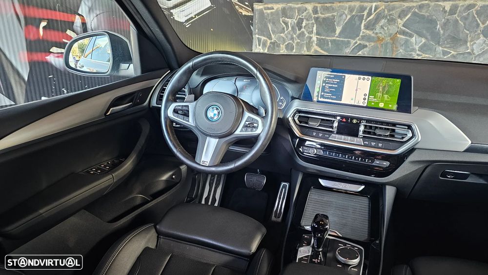BMW X3 30 e xDrive Pack M Desportivo - 18