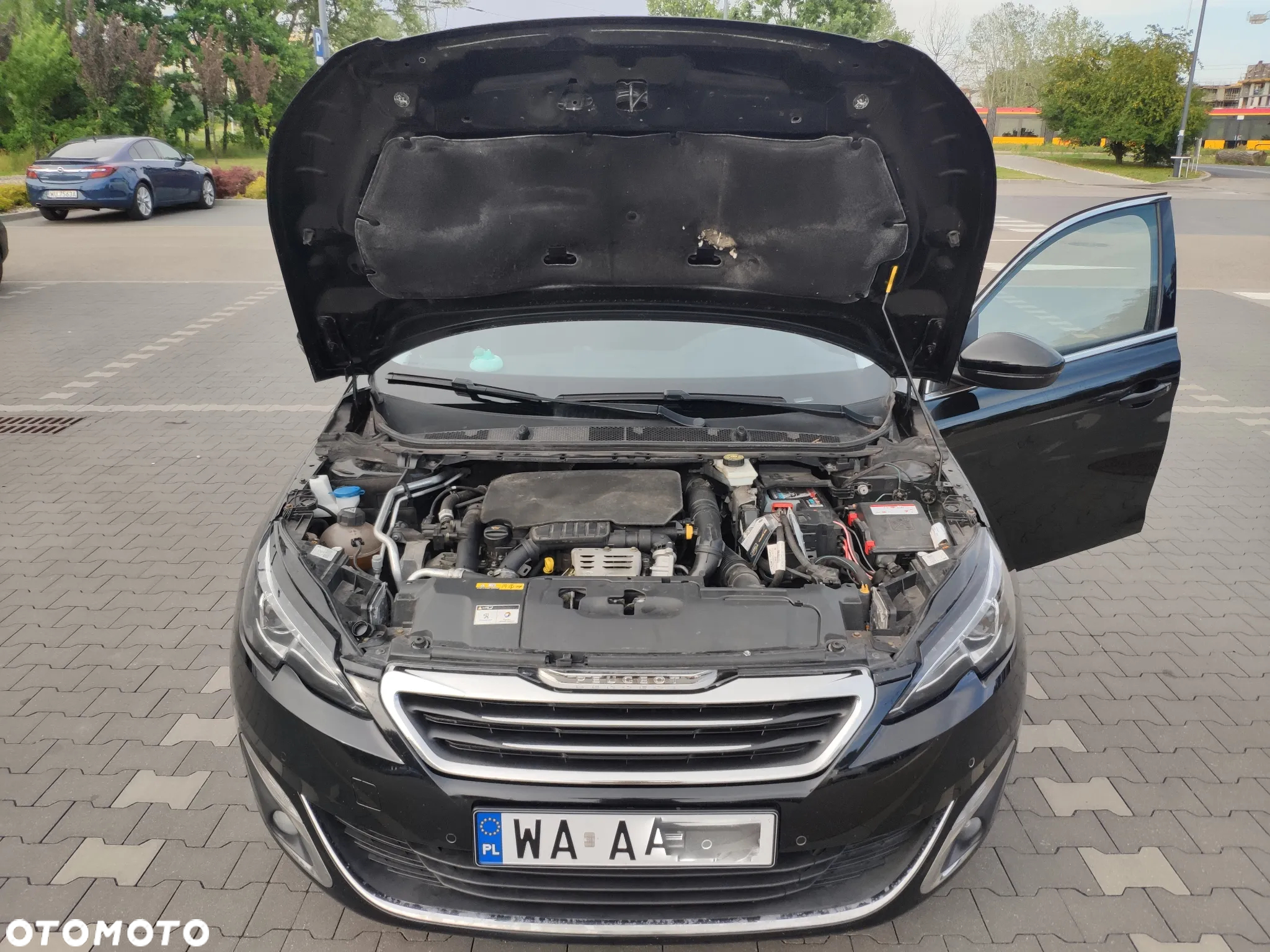 Peugeot 308 1.2 PureTech Allure S&S - 33