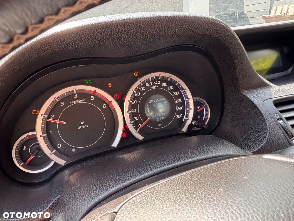 Honda Accord 2.2d S - 16