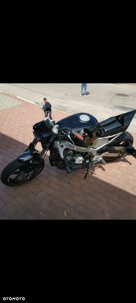Honda CBR - 2