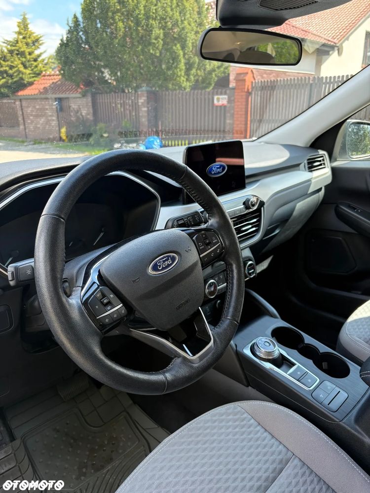 Ford Kuga - 20