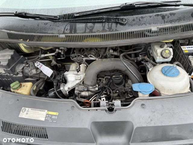 Volkswagen Caravelle - 25