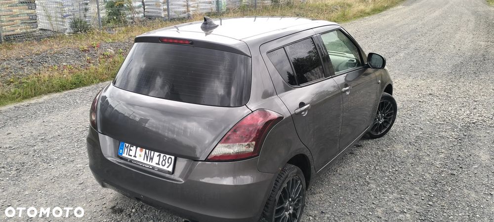 Suzuki Swift - 15