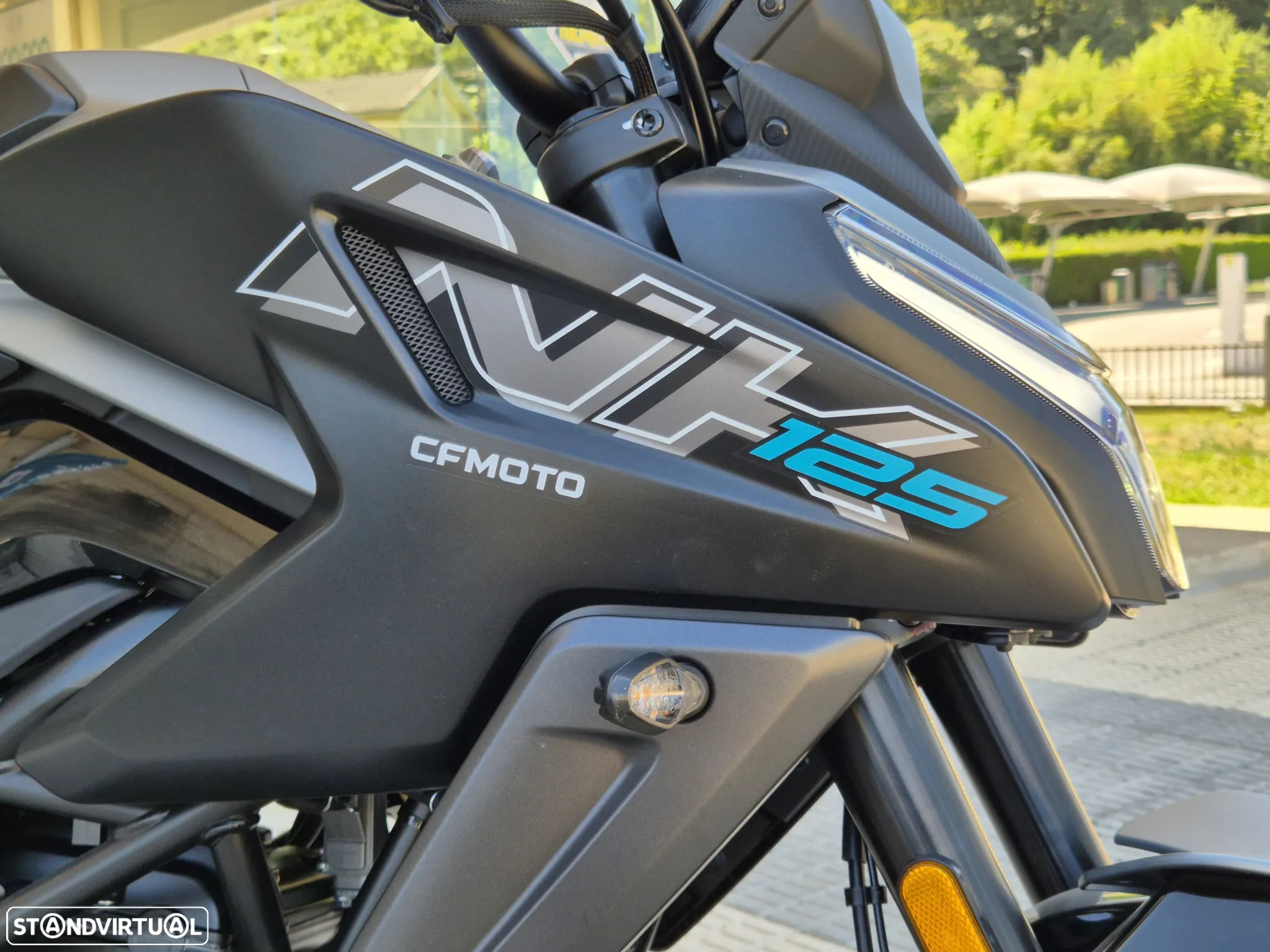CF Moto 125NK - 11