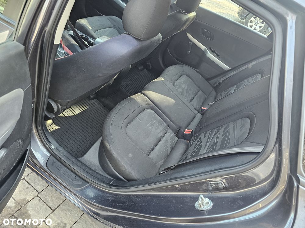 Kia Ceed 1.6 CRDi L - 11