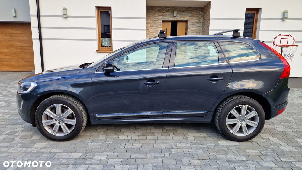 Volvo XC 60 D5 AWD Summum - 4