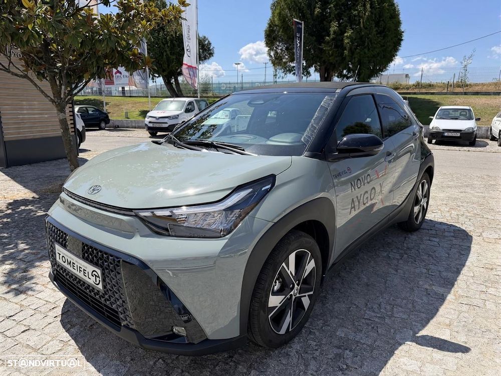 Toyota Aygo X 1.0 Envy CVT - 2