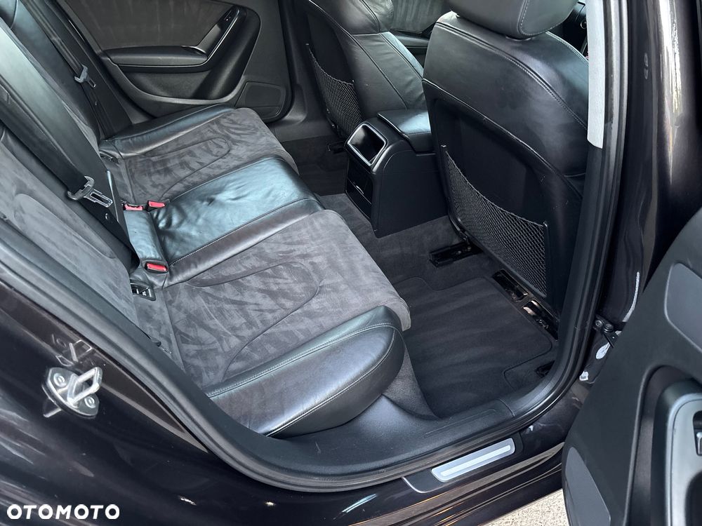 Audi A4 Avant 2.0 TDI DPF Attraction - 31