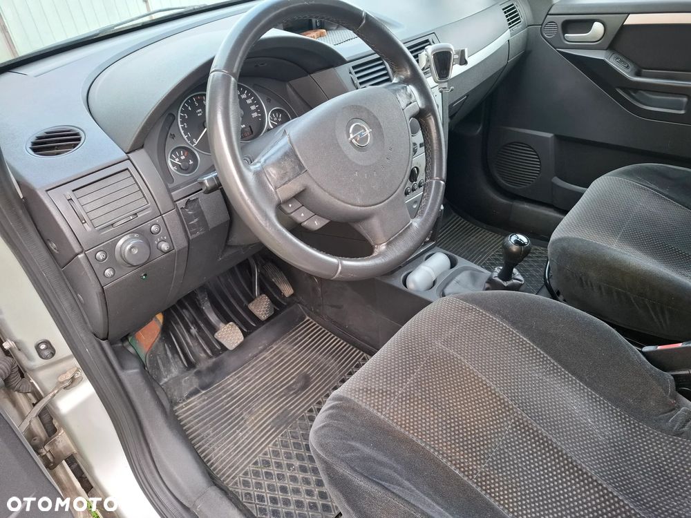Opel Meriva 1.7 CDTI Cosmo - 17