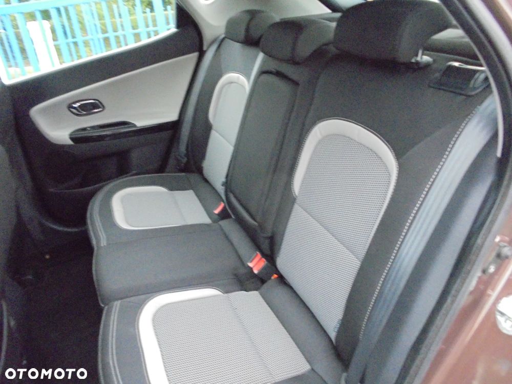 Kia Ceed 1.6 GDI Edition 7 - 11