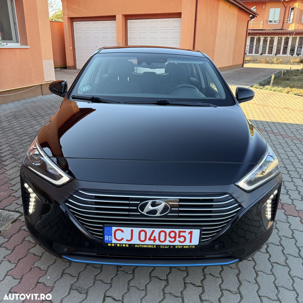 Hyundai IONIQ - 4