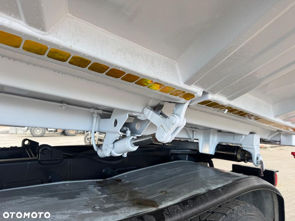 MAN TGS 2008r 8x4 3 STRONNY WYWROT + Hydroburta!!! - 7