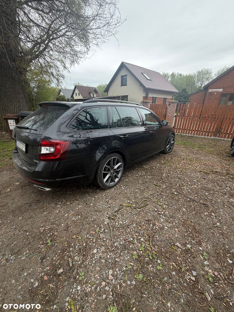 Skoda Octavia 2.0 TDI SCR 4x4 L&K DSG - 8