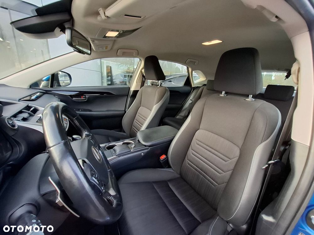 Lexus NX 300h Optimum AWD - 11