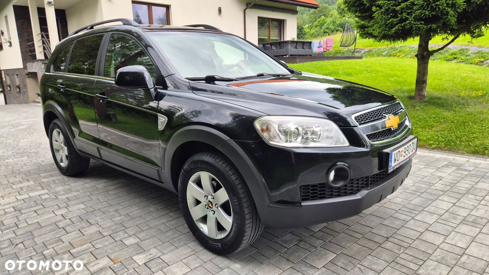 Chevrolet Captiva 2.4 2WD 7 Sitzer LS Family Edition - 1