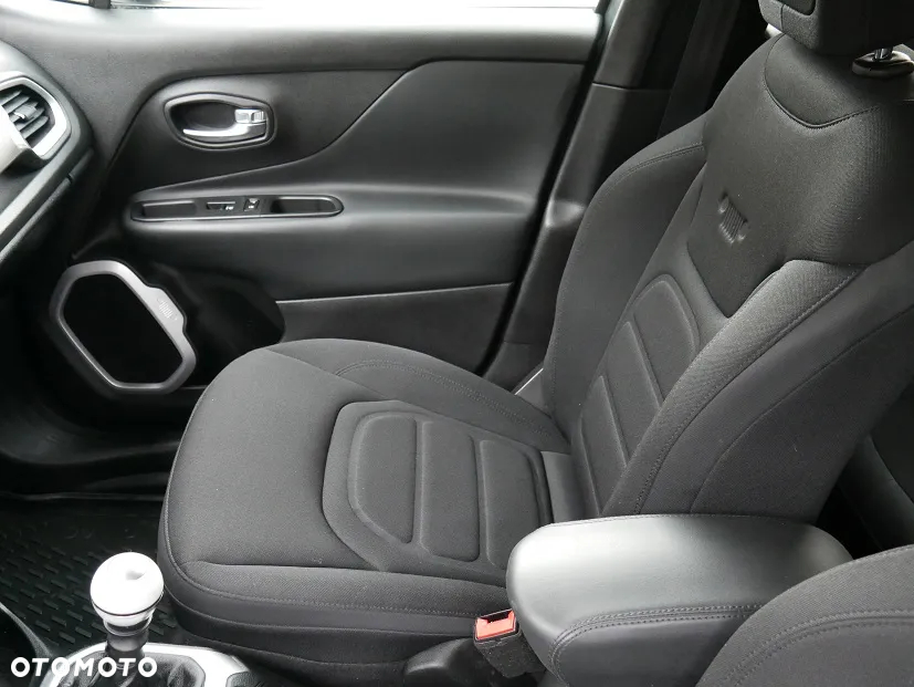 Jeep Renegade 1.4 MultiAir Limited FWD S&S - 29