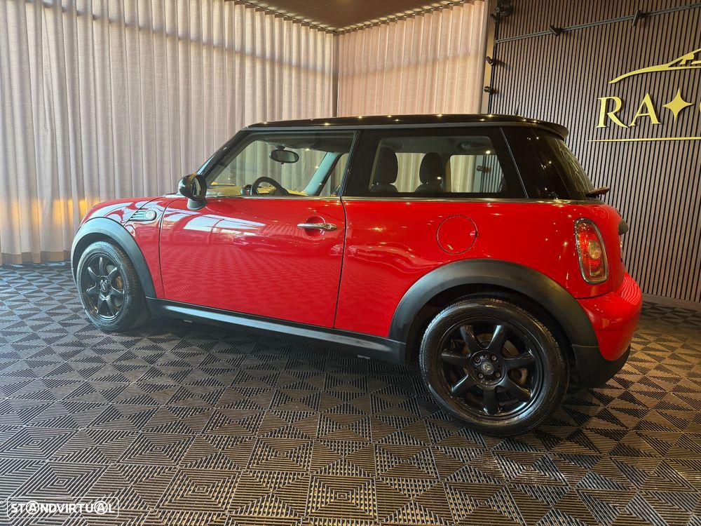 MINI 3 Portas Cooper D - 4