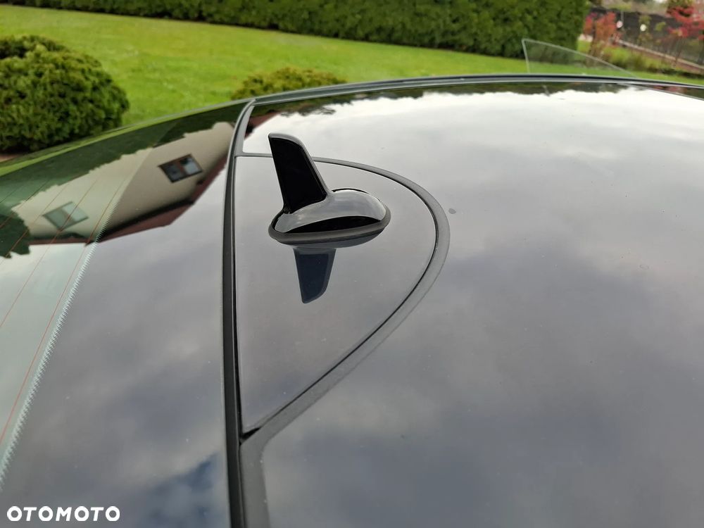 Mercedes-Benz Klasa E - 22