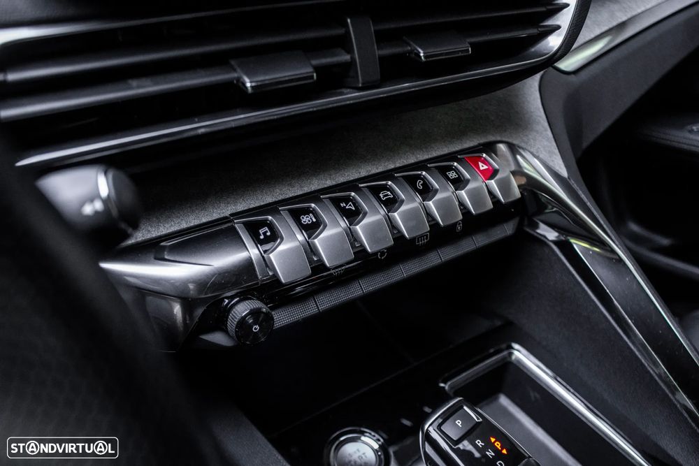 Peugeot 5008 1.5 BlueHDi GT Line EAT8 - 23