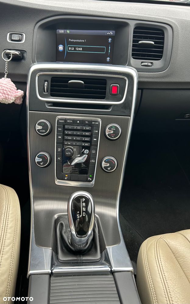 Volvo S60 T4 Powershift - 10