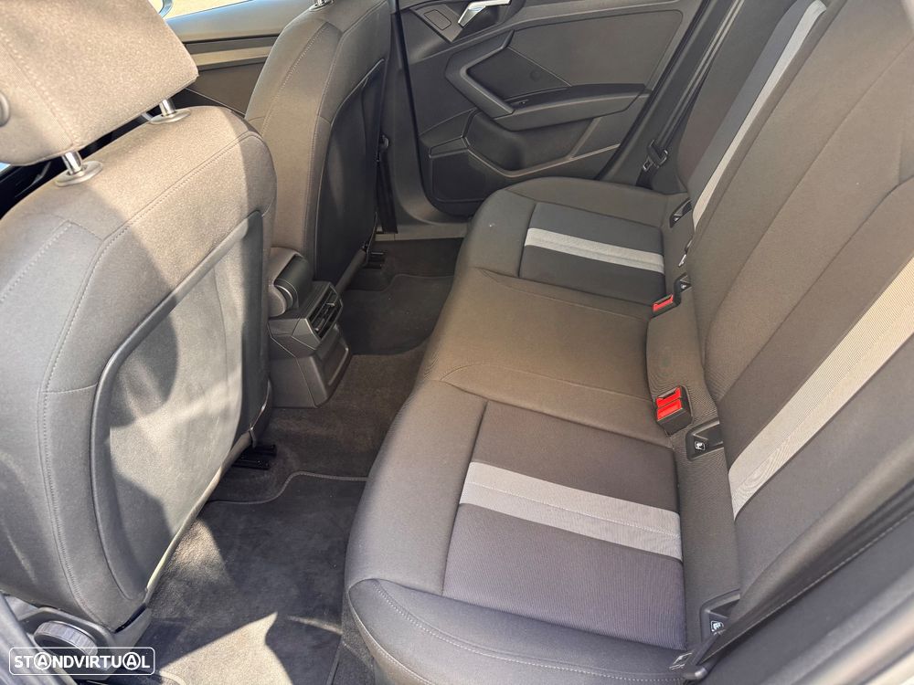 Audi A3 Sportback 30 TFSI Advanced - 9